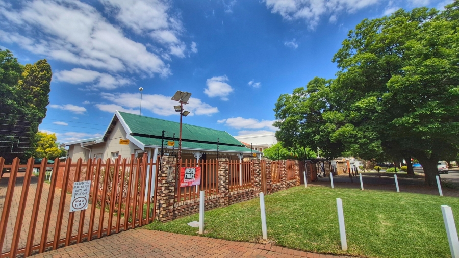 1 Bedroom Property for Sale in Die Bult North West